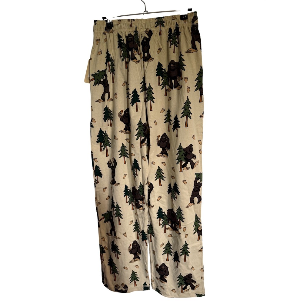Lazy One Squatch Family PJ Pant Size M NWT Cream Bigfoot Sasquatch Loungewear